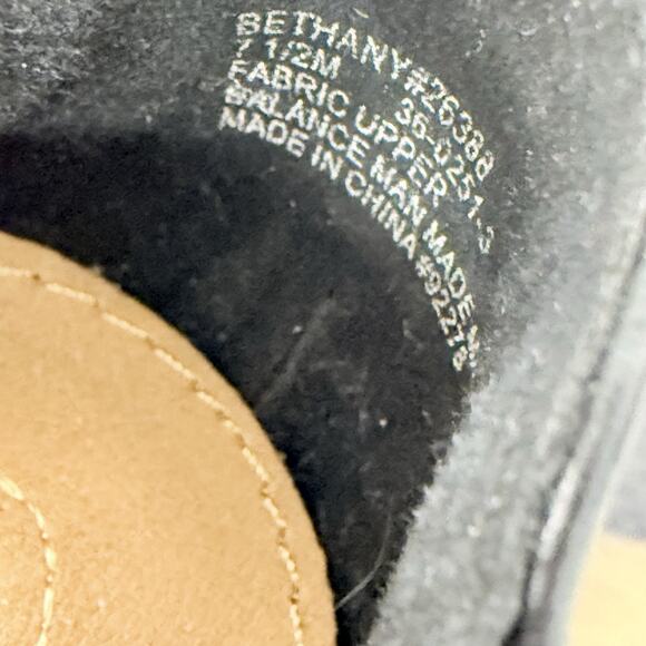 ComfortView Bethany Slip On Woven Black Flats Womens Size 7.5 Casual Office - Picture 2 of 6